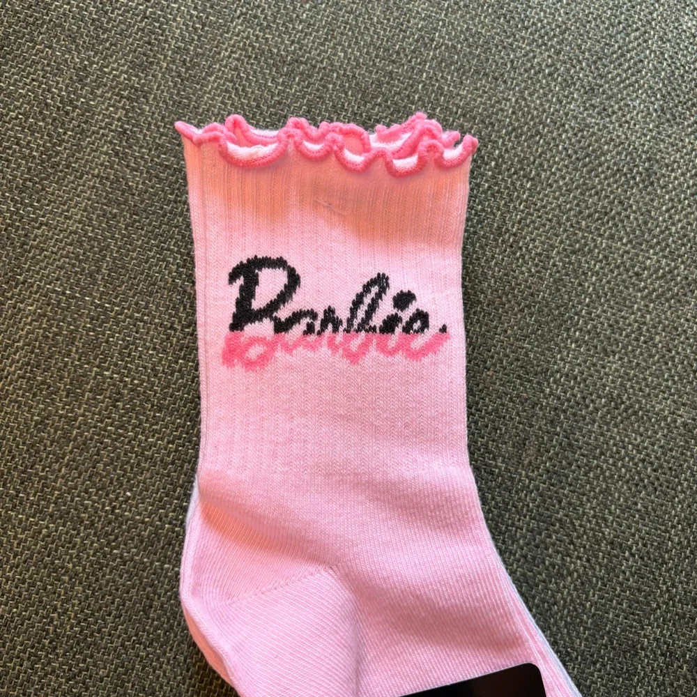 Barbie Mid-Crew Socks 2 Pair Set NWT Pink & Gray